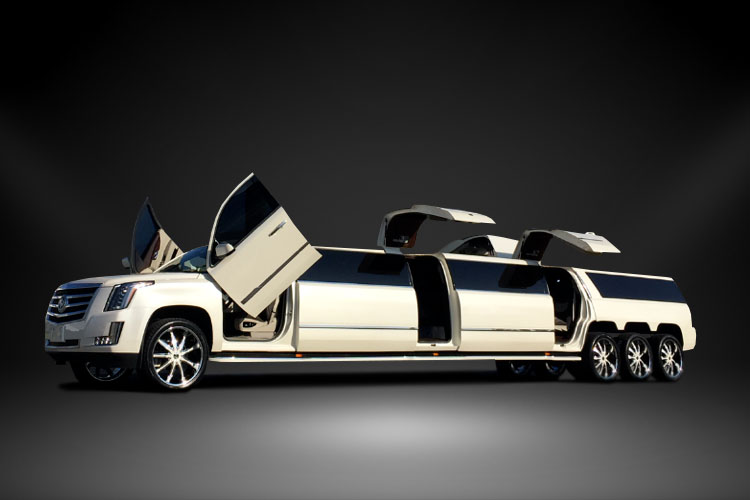 la 20 Passenger Escalade limousine